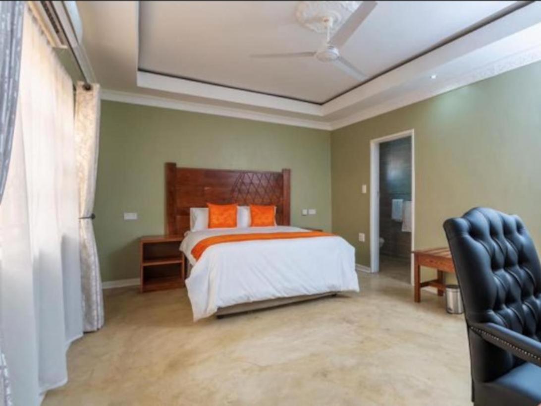 The Shrub Lodge Victoria Falls Room photo